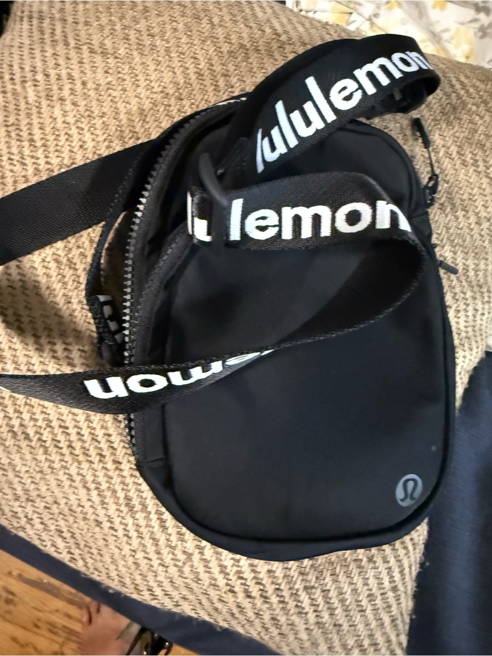 lululemon athletica Black Logo Strap Belt Bag